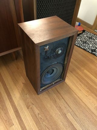 Vintage Acoustic Research AR3 Speaker 2