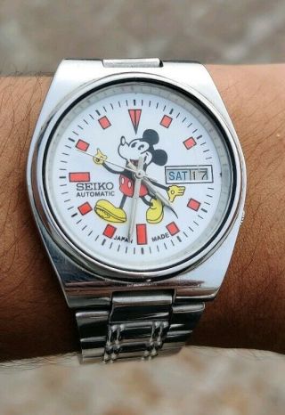 Vintage Seiko Mickey Mouse Cartoon Character Automatic Movement No.  7009 Watch