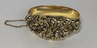 Vtg Whiting & Davis Bracelet Hinged Chunky Floral Gold Tone Wide Bangle 6 1/2 "