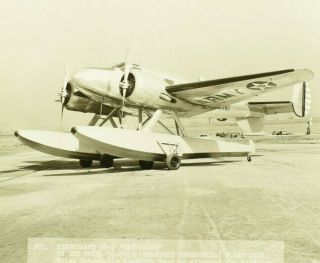 Vintage U.  S.  Military 8 " X 10 " Photo Beechcraft At - 7 Float Gear D2