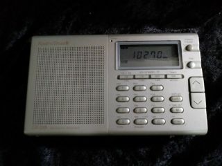 Vintage Radio Shack Dx399 Portable Shortwave Sw/am/fm Radio Digital