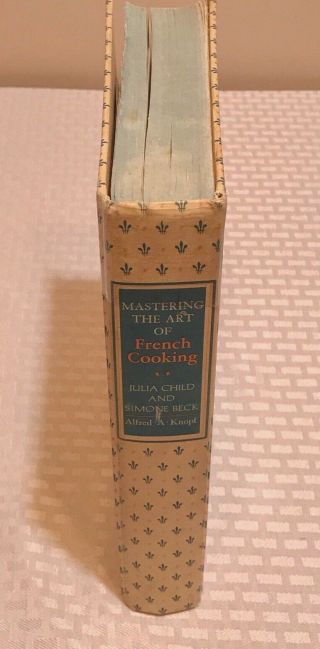 MASTERING THE ART OF FRENCH COOKING,  VOL.  2 (1st Ed) 1970 by Julia Child 7