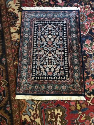 Vintage Carpet Mid East Oriental Rug 2’x3’ Small Beauty Tight Wool Weave