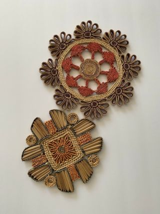 Set Of 2 Vintage Wicker Woven Straw Hot Pads Trivets Cute Colors