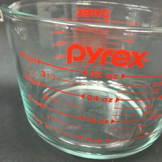 Vintage Pyrex Glass Measuring 4 Cup 1 Quart Red Lettering Open Handle 2