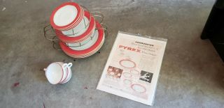 01081 Vintage Pyrex Complete Red And White Milk Glass Dinner Plates Dinnerware