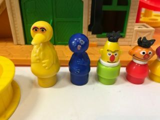 Vintage 1976 Fisher Price Sesame Street Clubhouse 937 With Figures 4