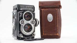 Rolleiflex 3.  5f Xenotar Medium Format Tlr 120 W/ Cap & Case - Cla’d Dan Daniels