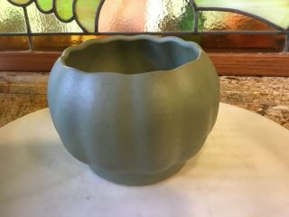 Vintage Gilmer Pottery Usa Matte Green Melon Shape Ribbed Planter Vase 335