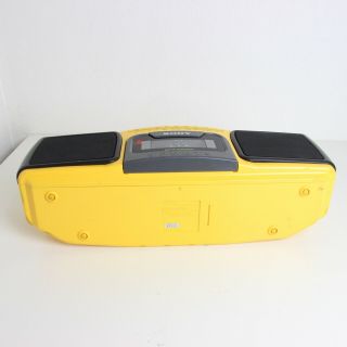 Sony Sports Boombox CFS - 920 - water resistant am/fm cassette radio - yellow VTG 7