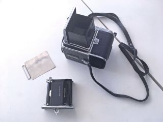 Hasselblad 500C Camera plus Polaroid back 4