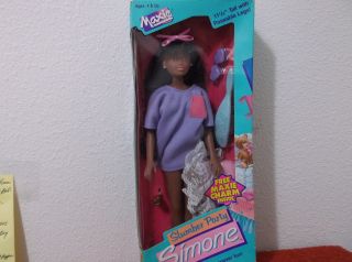 Vintage Hasbro Maxie Slumber Party Simone African American Doll.  Nib.  1988.  4