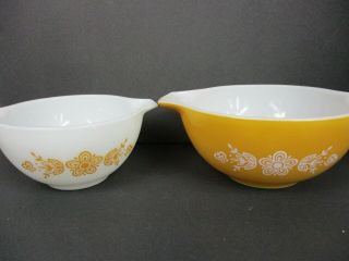 Vintage Pyrex Cinderella Stacking Mixing Bowls Butterfly Gold White 2 Piece