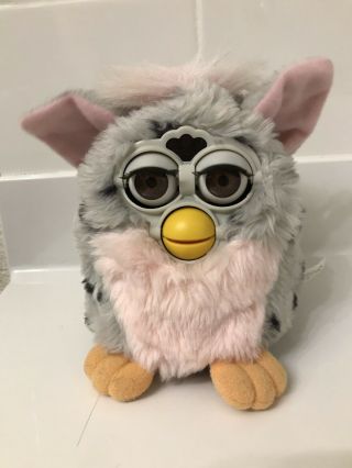 VINTAGE 1998 GRAY/PINK/SPOTTED FURBY 70 - 800 - TIGER ELECTRONICS - TESTED/WORKS 2