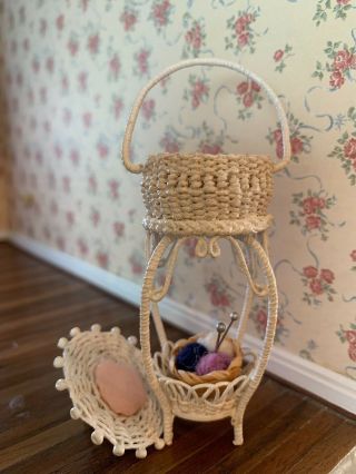 1980s Miniature Dollhouse Artisan White Wicker Victorian Lidded Sewing Basket