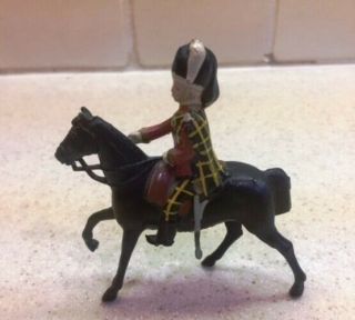 Vintage Britain England Cast Metal Toy Soldiers On Horses Set Of 2