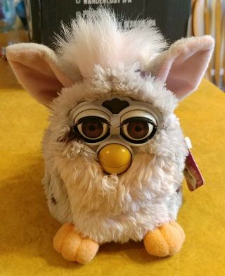 Orig.  Furby 1999 Grey & White Toy Tiger Vintage W Tags Not Circuit Bent