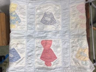 Cutter Handmade Sunbonnet Sue Dutch Girl Baby Crib Throw Quilt Multi Colors Vtg