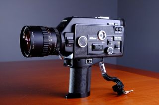 Nikon R10 8mm Movie Camera w/ Cine - NIKKOR 7 - 70mm f/1.  4 FILM, 2