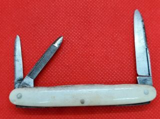 Old Holley Mfg.  Co 3 Blade Vintage Pocket Knife Good Snap