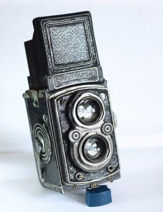 Rolleiflex Automat 6x6 - Model 2 = K4B TLR Camera With Schneider Xenar 75mm f3.  5 2