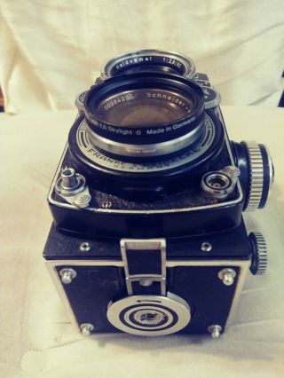 Rolleiflex 2.  8E 80mm f/2.  8 Xenotar Medium Format TLR film camera DBP DBGM 8