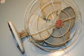 Does Not Work Antique Vintage Ge General Electric Metal Gray Table Fan