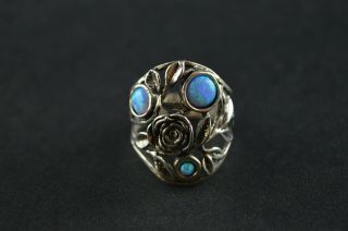 Vintage Sterling Silver Dome Ring W Blue Opal Stones - 6.  3g