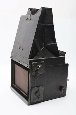 Graflex Series B - 5x7 View Press Camera,  Film Backs/12 Plate septums,  SET 7