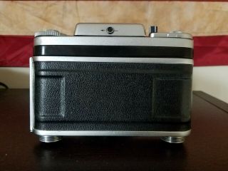 Pentacon Six 6 TL Film Camera w/ Carl Zeiss f2.  8/80mm lens,  lens cap,  EX TEST 4