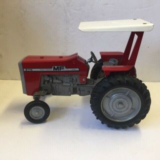 Vintage Ertl 1/16 Massey Ferguson 275 Toy Tractor Red / White