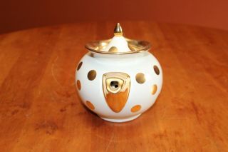 Vintage Hall China 0698 Gold Label 6 Cup White Polka Dot Windshield Teapot & Lid 2