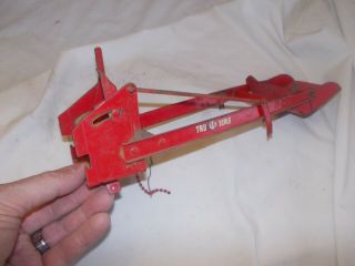 McCormick Farmall IH Tru loader for toy tractor Vintage 1/16 toy Metal 3