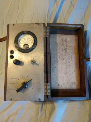 Vintage Weston Electrical Instrument Model 301 W/ Dovetailed Oak Box