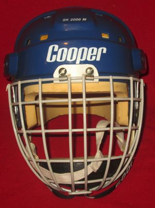 Vintage Cooper Hockey Helmet With Cage - Model Sk2000m In Good Shape - Blue Color