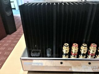 McIntosh MC - 501 500 Watt Mono - Block Power Amplifiers 10