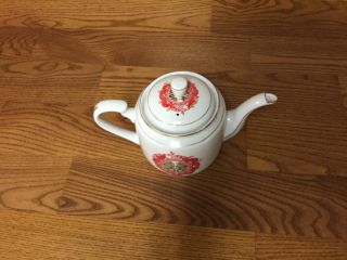 Vtg Tatung Taiwan China Red w/Gold Trim Tea Pot (2529) 4