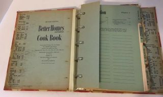 1951 Better Homes and Gardens Cookbook 5 Ring Binder VIntage 2