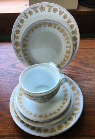 16 Vtg Corelle Butterfly Gold Dishes,  Luncheon,  Bread & Butter,  Cups &saucers