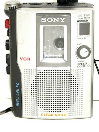Vintage Sony TCM - 200DV Handheld Cassette Tape Voice Recorder Dictation Walkman 2