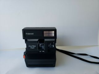 Polaroid 600 One Step Flash Instant Film Camera With Strap Vintage