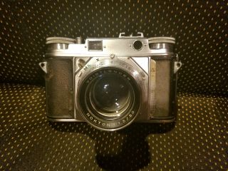 Early Voigtlander Prominent Rangefinder Camera With Nokton 1.  5/50mm Lens