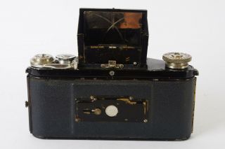 Exakta VP Model B camera with Carl Zeiss Jena Tessar 7.  5cm 1:2.  8 lens 4