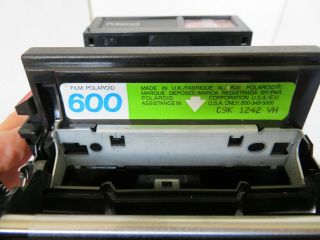 Vintage Polaroid One Step Flash 600 Instant Film Camera w/Strap 3