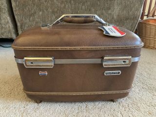 Vintage 1960s Brown American Tourister Train Cosmetic Case Luggage