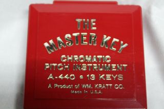 Vintage Wm Kratt Co.  The Master Key Chromatic Pitch Instrument A - 440 13 Key