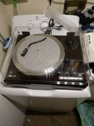 Jvc Ql - Y66f World Class Turntable With Servo Controlled Low Mass Tapered Arm
