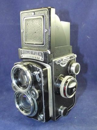 Rolleiflex 2.  8E Carl Zeiss Planar 80mm TLR 6x6 CAMERA - 1957 - Read 7