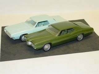 Vintage Dealer Promo Car Pair (2),  1968 Thunderbird,  Green T - Bird