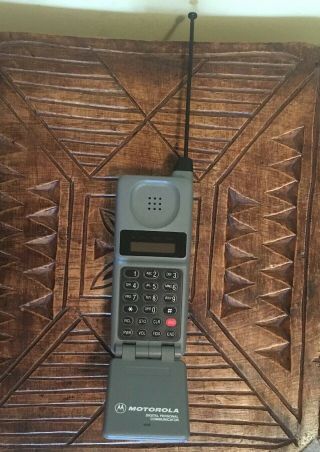 Vintage Motorola Digital Personal Communicator Flip Cell Phone Model 34017narsa